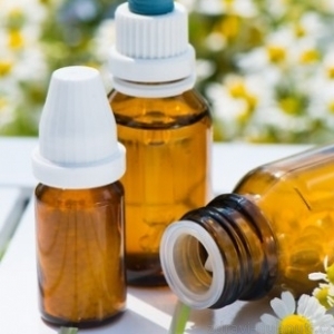 Jak funguje homeopatie a na které neduhy zabírá?