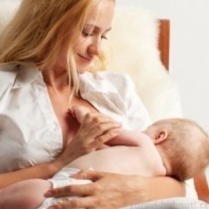 Nejvhodnější délka kojení a proč je kojení pro dítě tak důležité?
